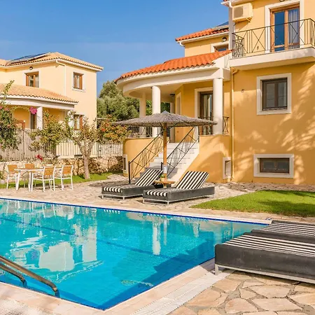 Theodoros * 斯沃伦塔